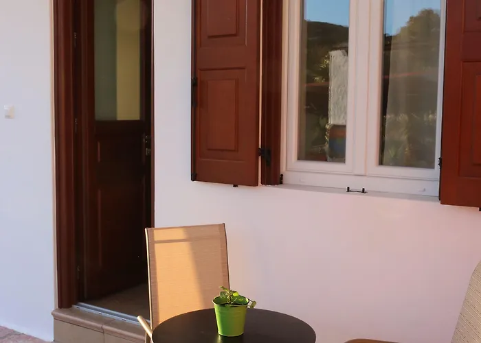 Oasis & In * Galissas