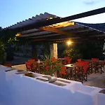 Oasis & In Διαμέρισμα *