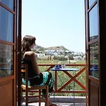 Oasis & In Galissas
