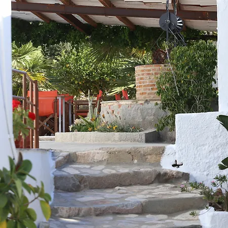 Oasis & In * Galissas