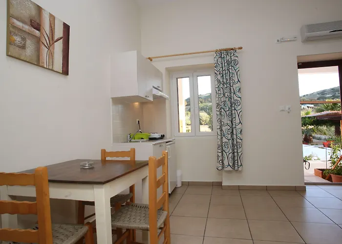 Oasis & In * Galissas